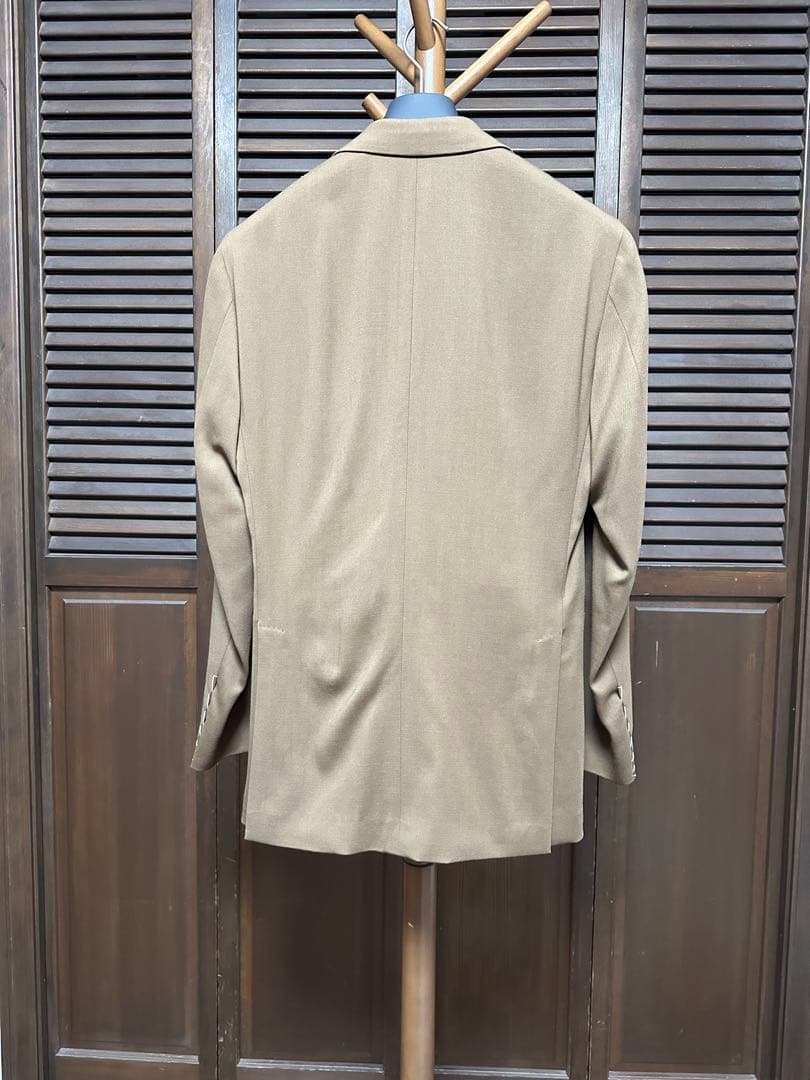 【新品価格16万円】CARUSO カルーゾ　 ダブルスーツ4つボタン　ブラウン