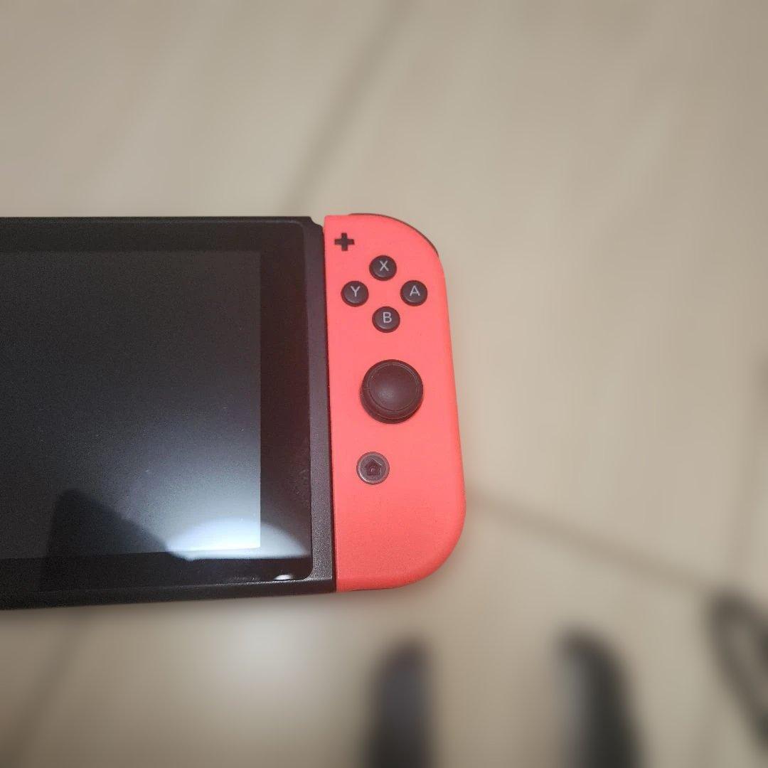 Nintendo Switch 本体 赤/黒 Joy-Con 充電器 付き