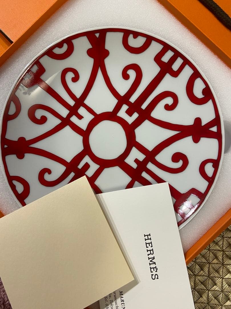 春セール新品箱ありエルメスHERMES皿ガダルキヴィールレッド