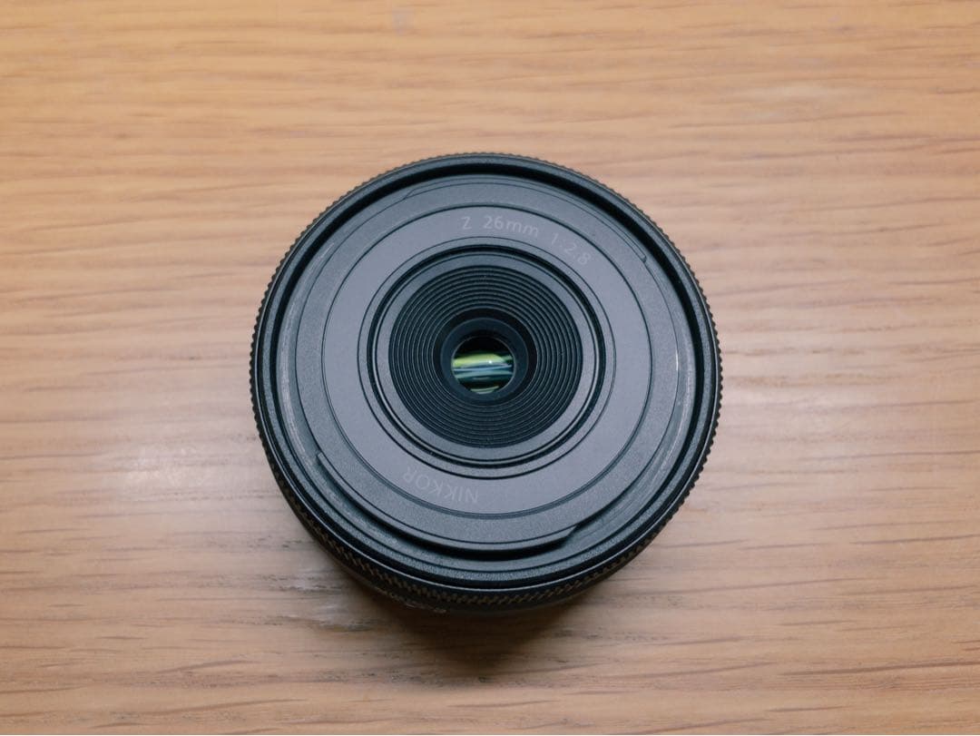NIKKOR Z 26mm f/2.8 レンズ