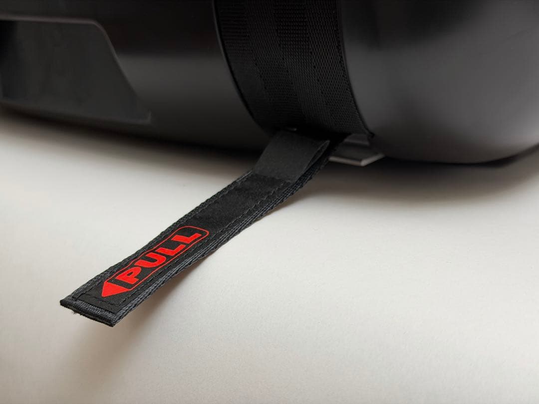 4Pets Caree 車載クレート ISOFIX付 小型犬 犬猫 ハードタイプ