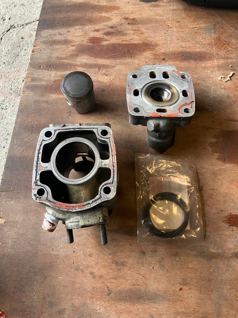 nsr50 ns-1 シリンダー 63cc ボアアップ　エンジン