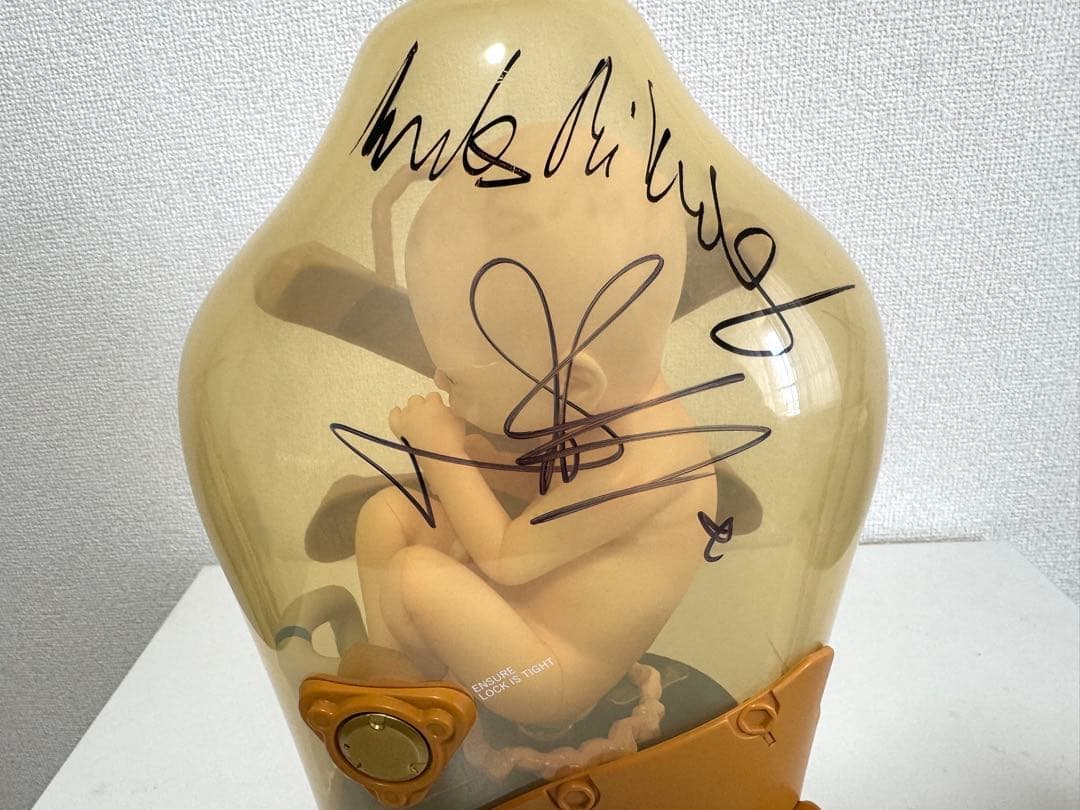 主演サイン入り DEATH STRANDING デスストランディング BBポッド