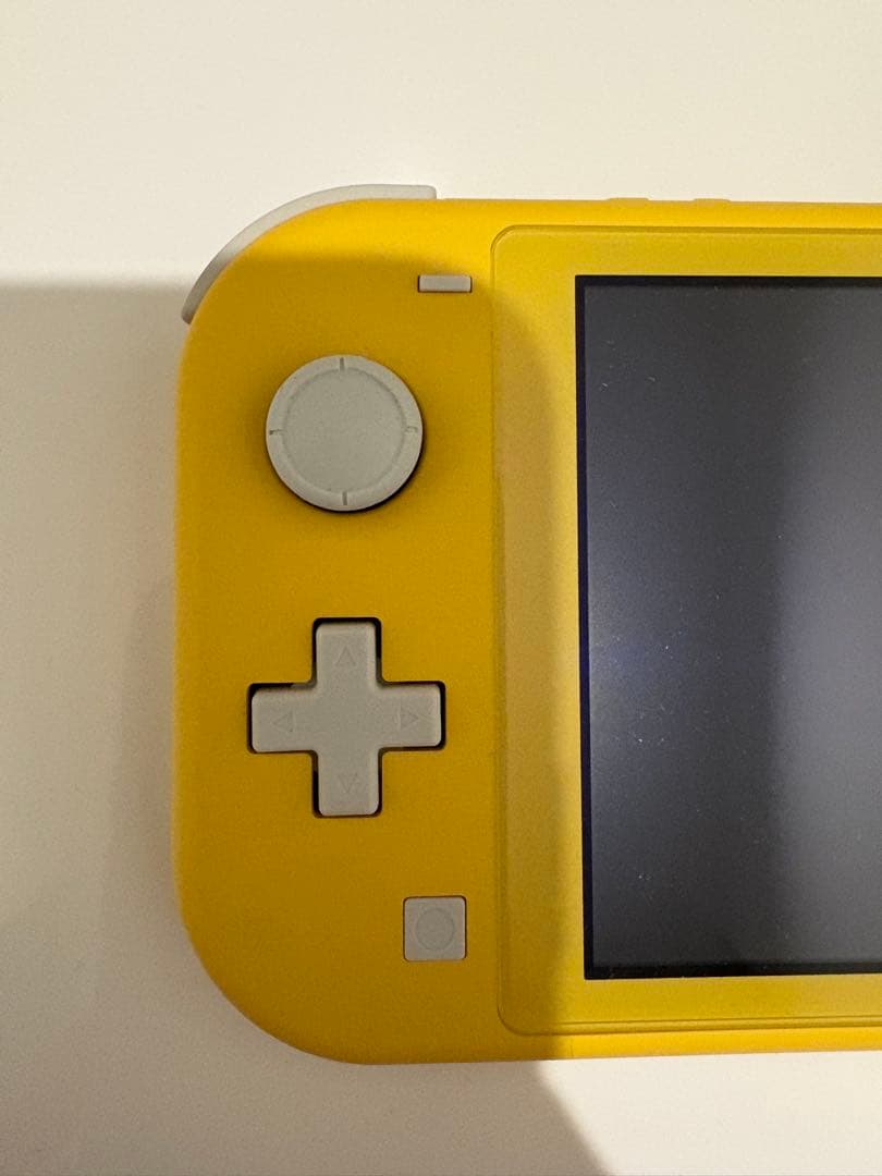 Nintendo Switch Lite イエロー + ゲームソフト