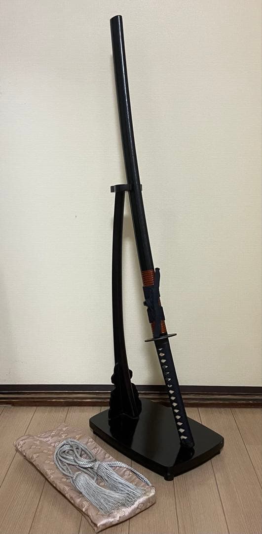 模造刀　居合刀　太刀　刀掛け　武具　b784