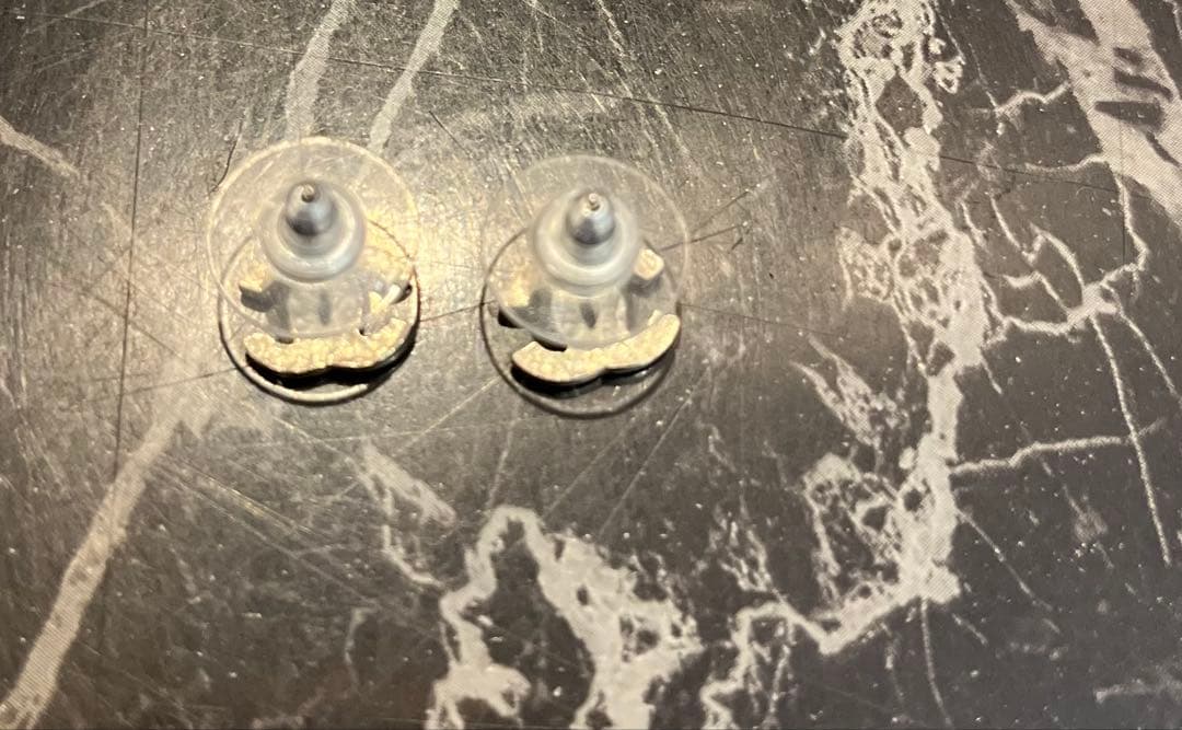 シャネル　CCロゴ　ピアス　ミニサイズ　美品