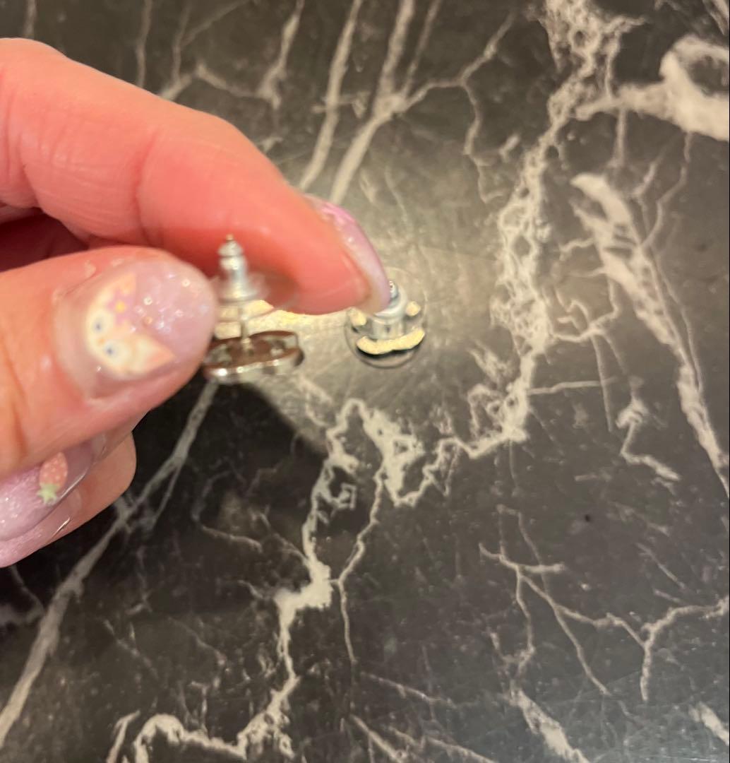 シャネル　CCロゴ　ピアス　ミニサイズ　美品