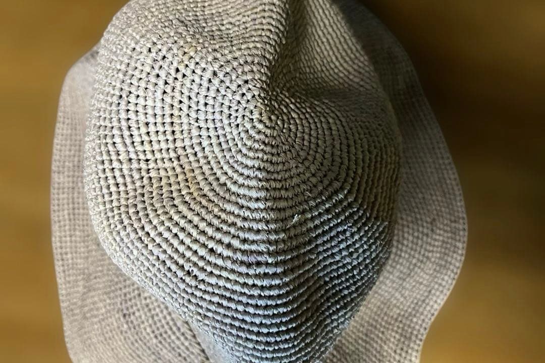 新品　HELEN KAMINSKI グレージュハット 保存袋付き　運動会