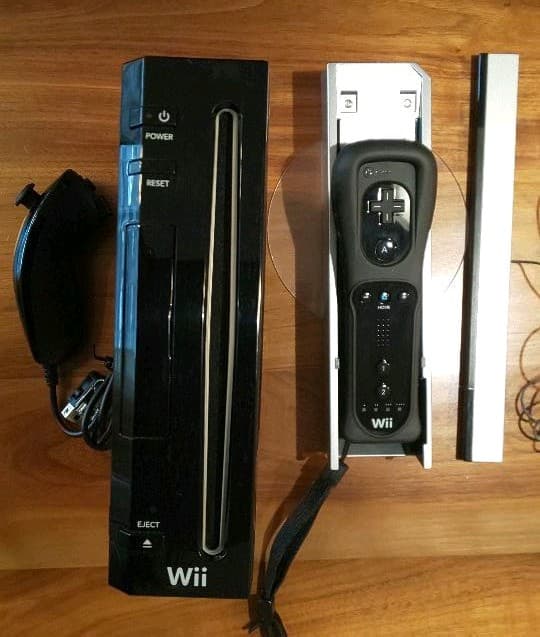 Nintendo Wii本体・Wiiスポーツ