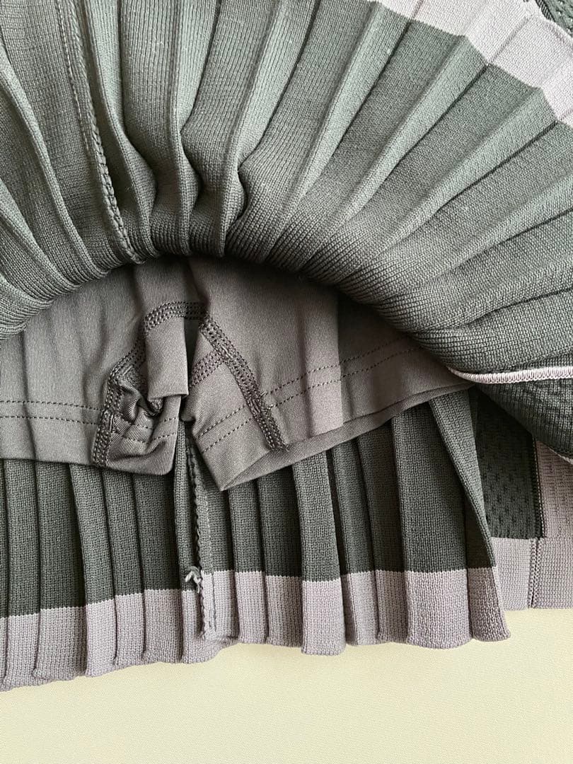 新品⛳️アディダスゴルフ♡おしゃれ　レディースセットS 人気ダンボールニット