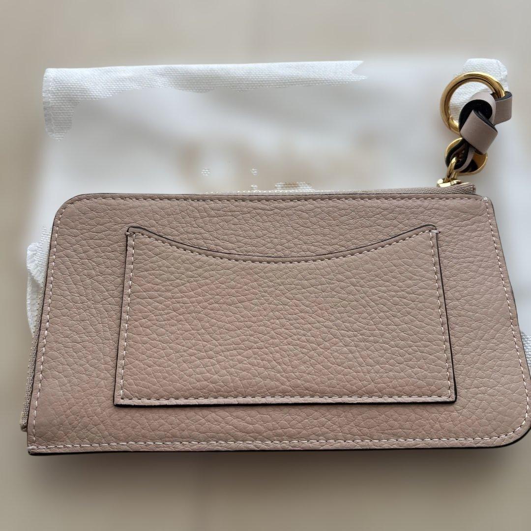 新品未使用　クロエ　Chloe キーリング付き小銭入れ、フラグメントケース