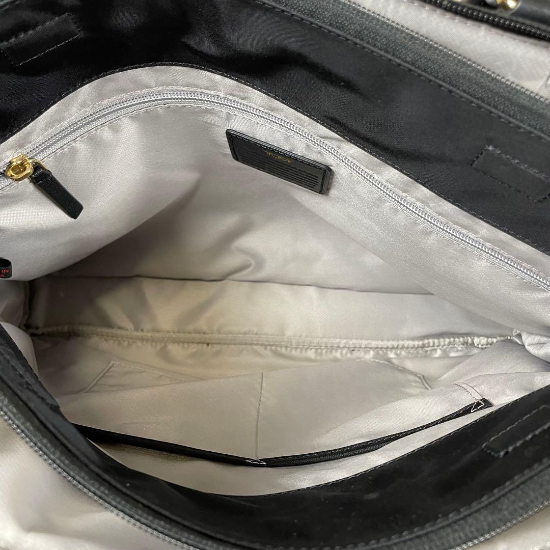 未使用✨　TUMI clare double zip brief 黒 2way