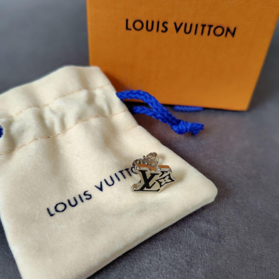 ✧LOUIS VUITTON✧ ピアス•LVフラワー 片耳用