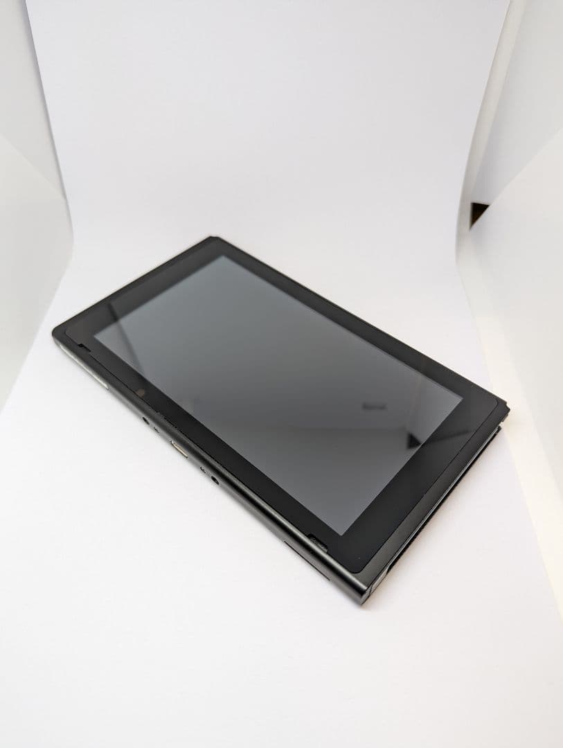 Nintendo Switch 本体のみ 2018年