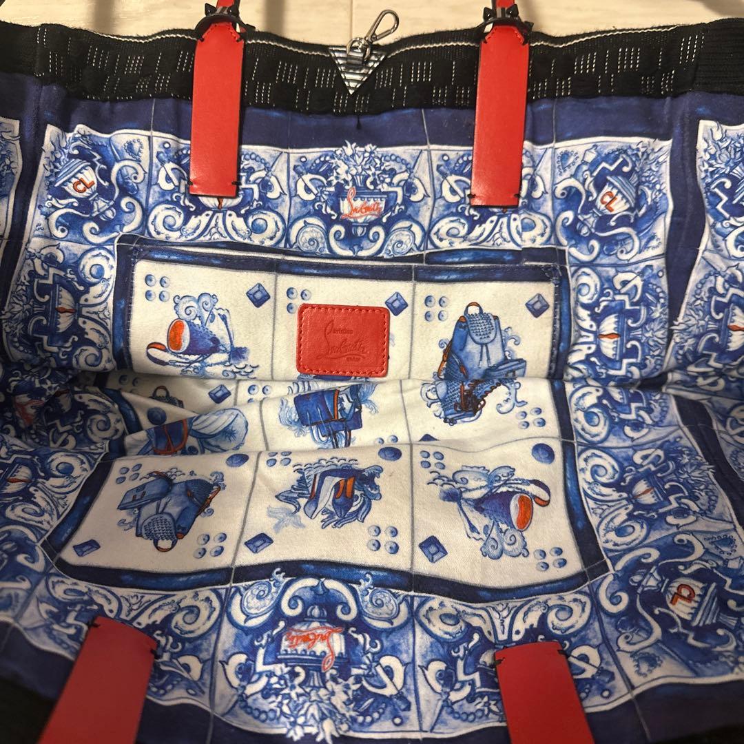 クリスチャンルブタン　バック　トート　ストラップ　黒　赤　ボストン