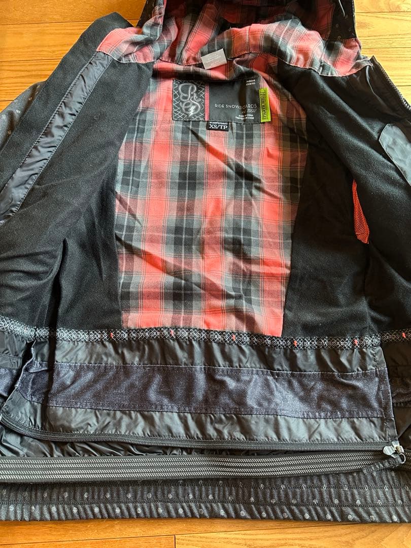 RIDE 上下セット スノーボードウェア　スキーウェア  XSサイズ