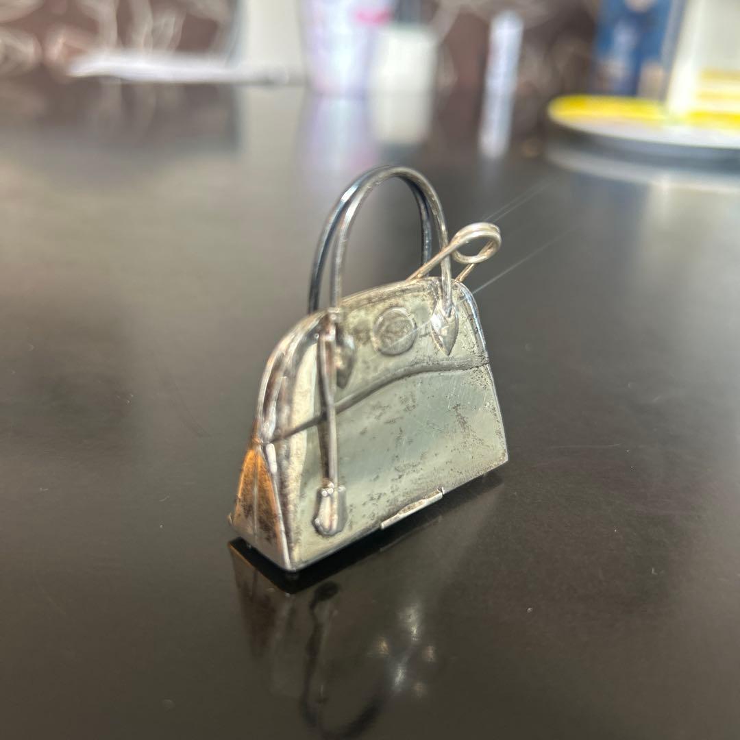 エルメス　ヴィンテージ　ボリード　ピルケース　ブローチ　シルバー