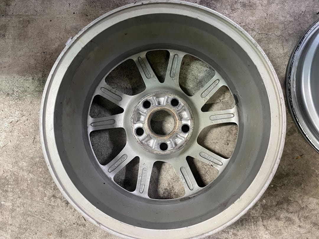 『hiori_s55』送料無料プリウスα 16インチ