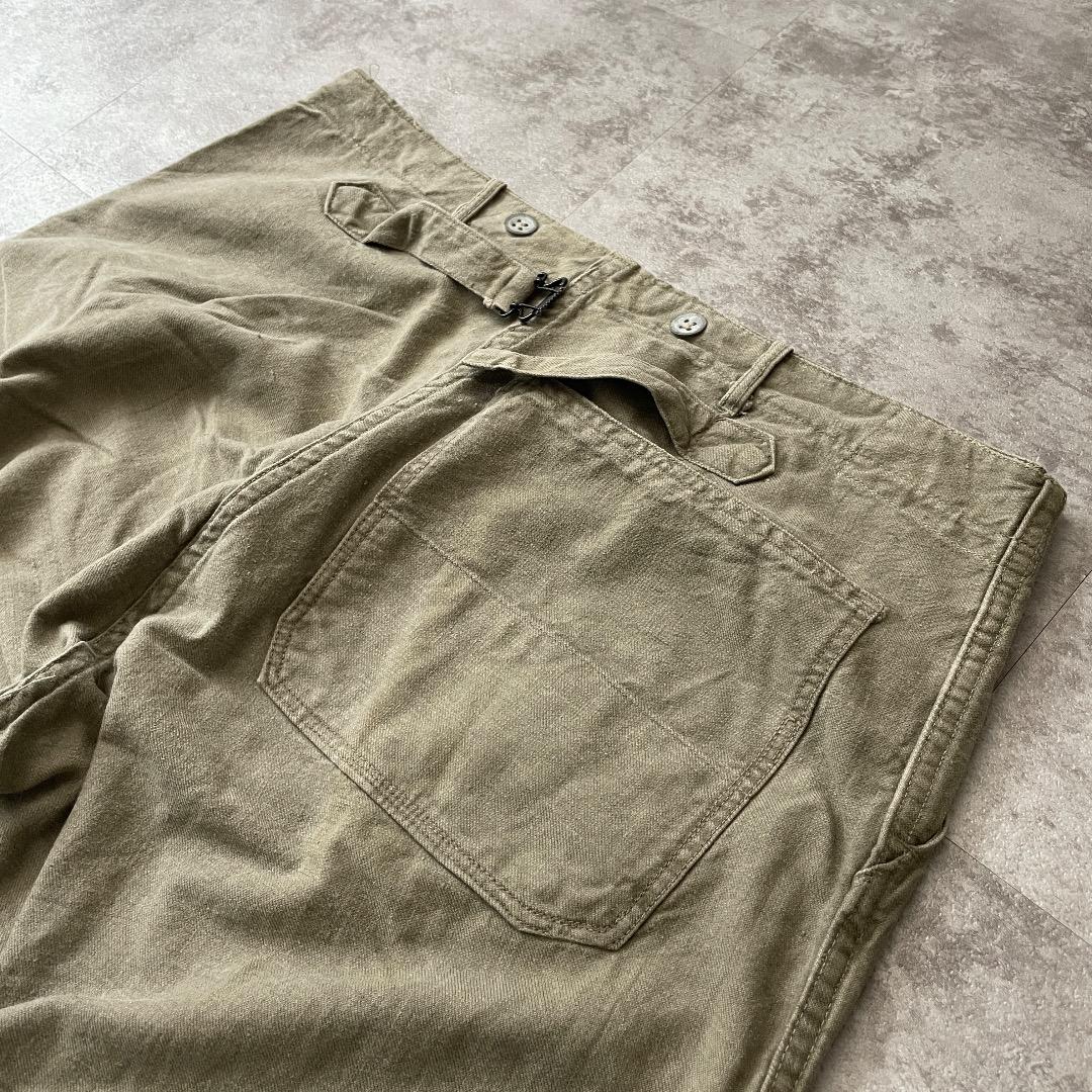 30s スウェーデン軍 実物 針式シンチバック サスペンダーボタンメタル