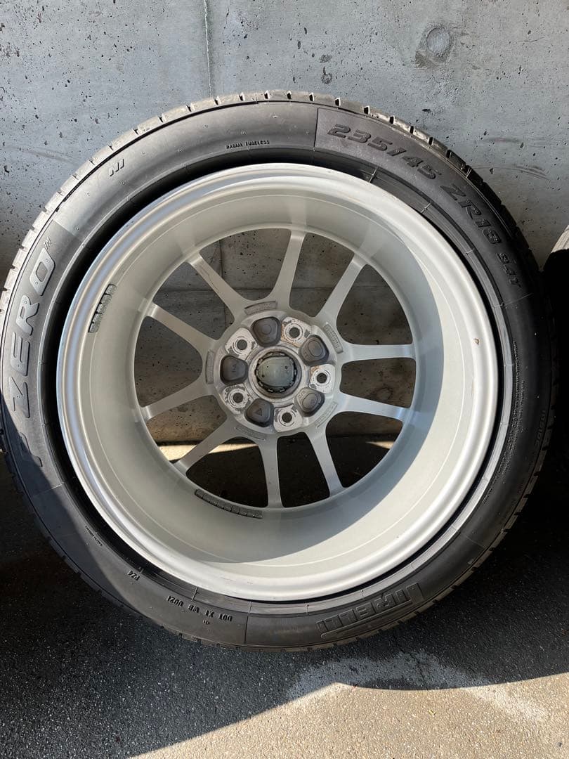 ぽめさん専用　ポルシェ　981ケイマン　18インチホイール　タイヤ