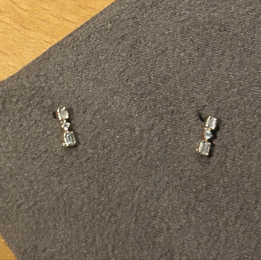 エ*ン様 agate アガット ダイヤモンドピアス