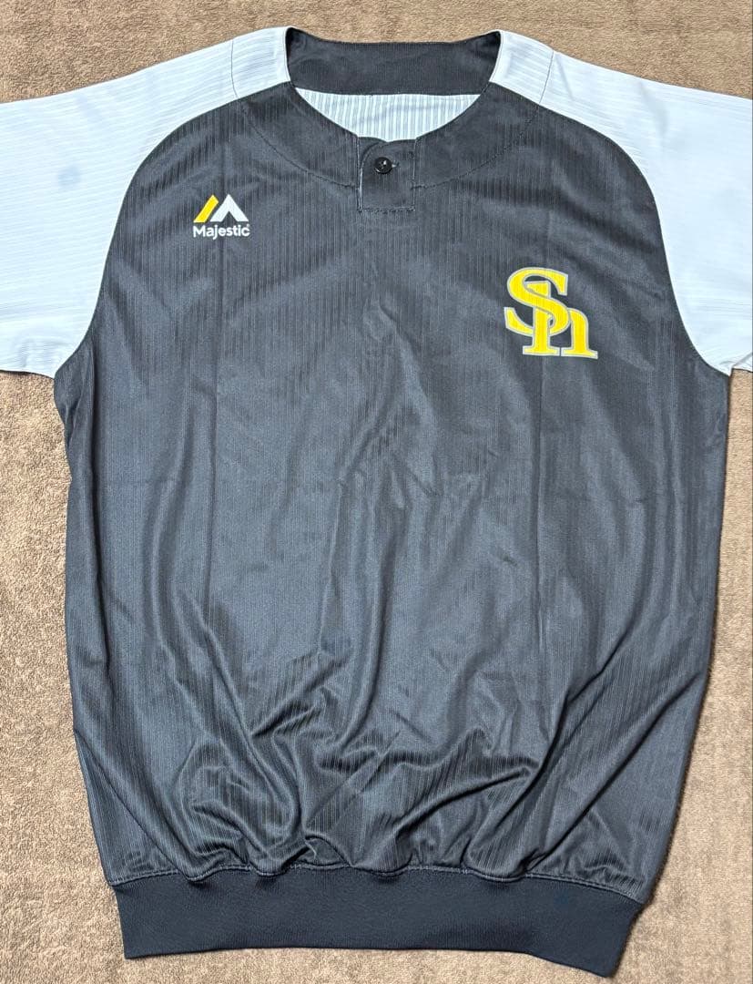 【選手実使用】ソフトバンクホークス 大津投手 直筆サイン入りゲーマージャケット