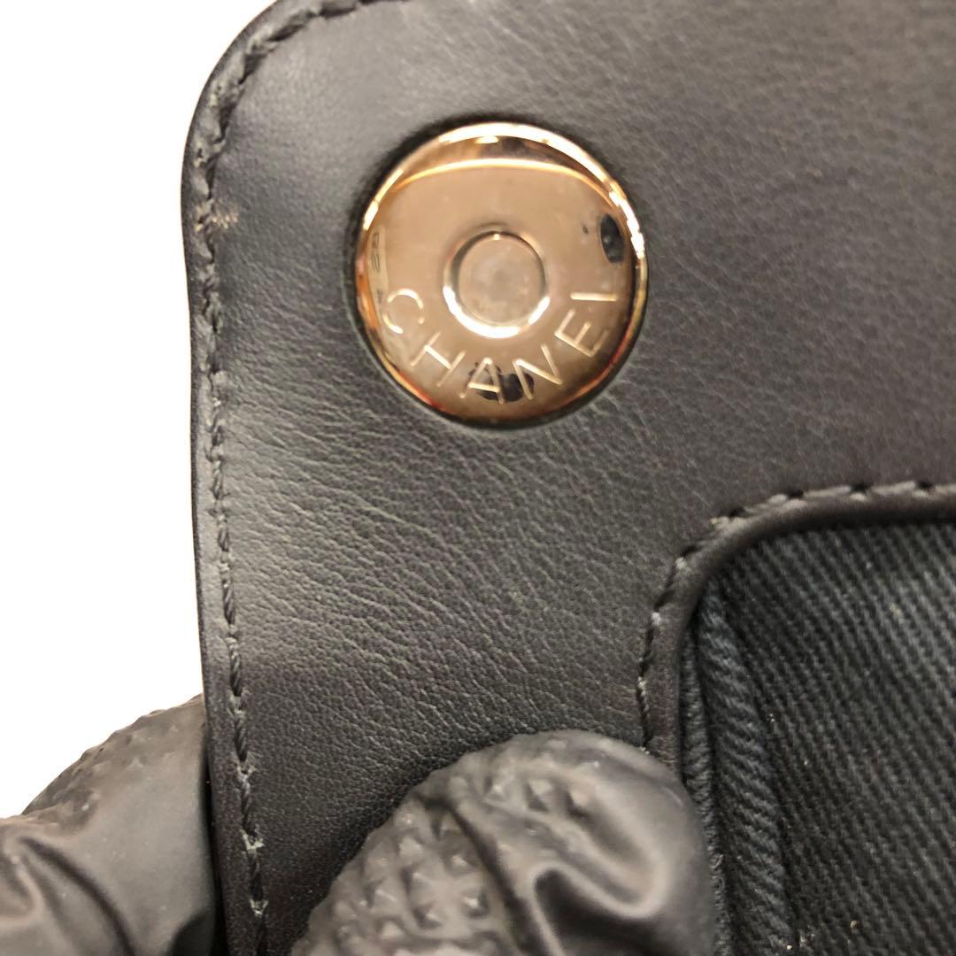 CHANEL ココマーク パテントレザー クラッチバッグ 17番台