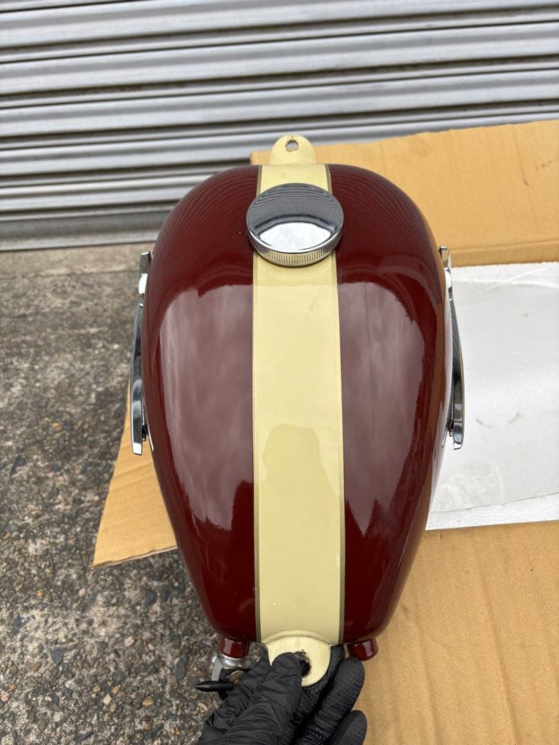 HARLEY-DAVIDSON タンク　バイク