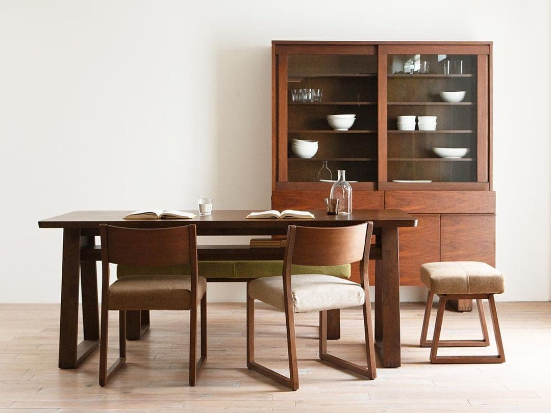 【ほぼ新品】BIS / ビス 北欧風ウッド製ガラス扉食器棚