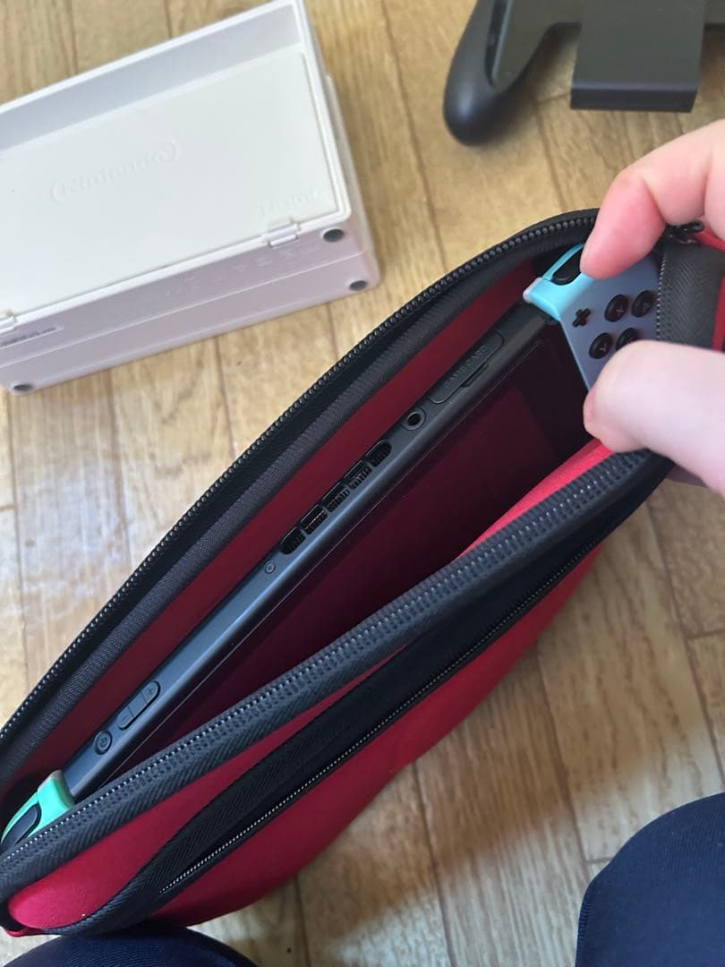 美品Nintendo Switch あつ森本体セット (ソフト・箱・充電奇なし)