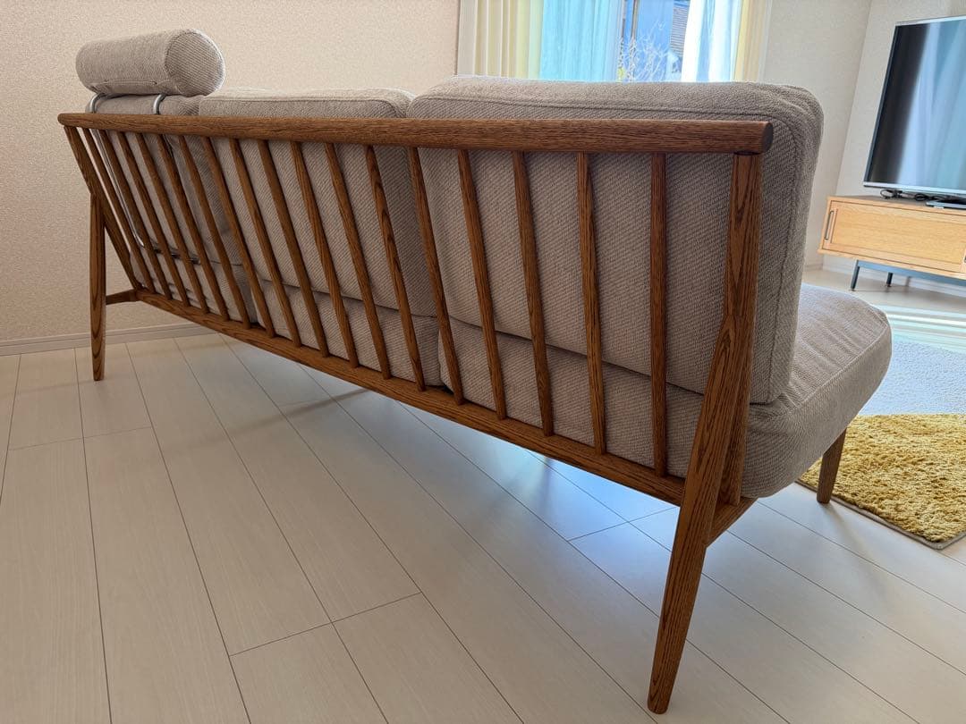 美品MOMONATURAL3人掛けソファ　ベージュ