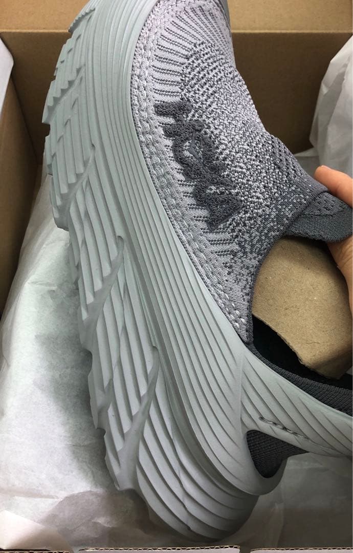 HOKA スリッポンシューズ グレーリストア TC RESTORE TC