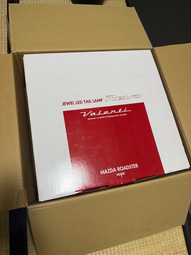 ヴァレンティジュエルLEDテールランプ　一文字テールランプ　ザ　リザード　セット