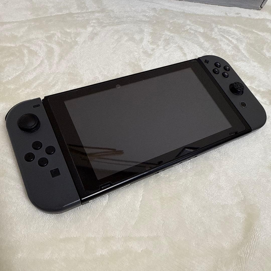 Nintendo Switch 本体 ブラック 2017年製造 ②