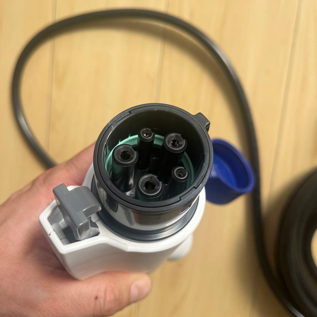 NISSAN Zero Emission リーフ