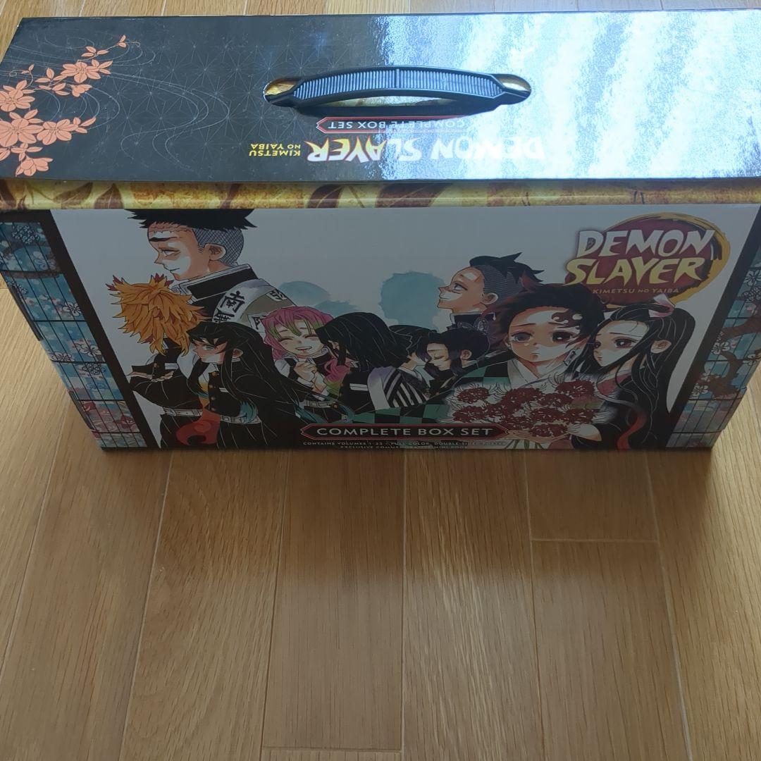 鬼滅の刃　全巻　英語版　Demon Slayer　English