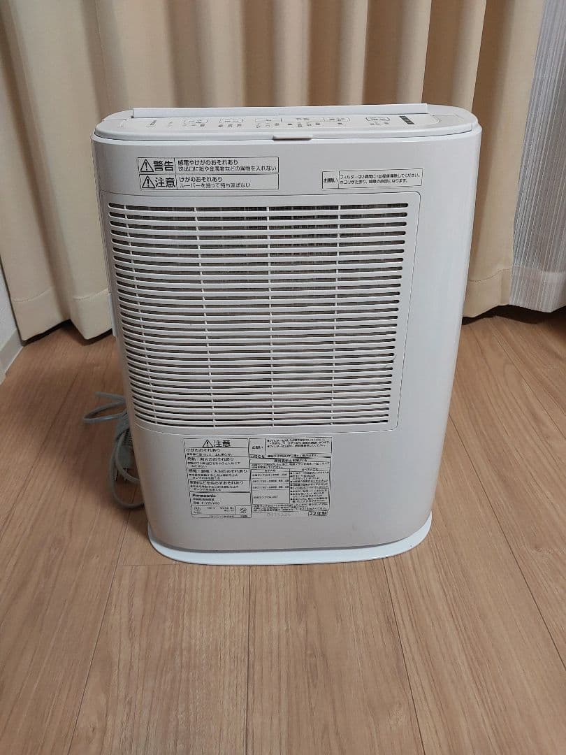 2022年製 衣類乾燥機　除湿機 F-YZVX60 Panasonic