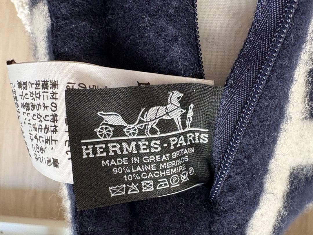 エルメス　クッション　アヴァロン