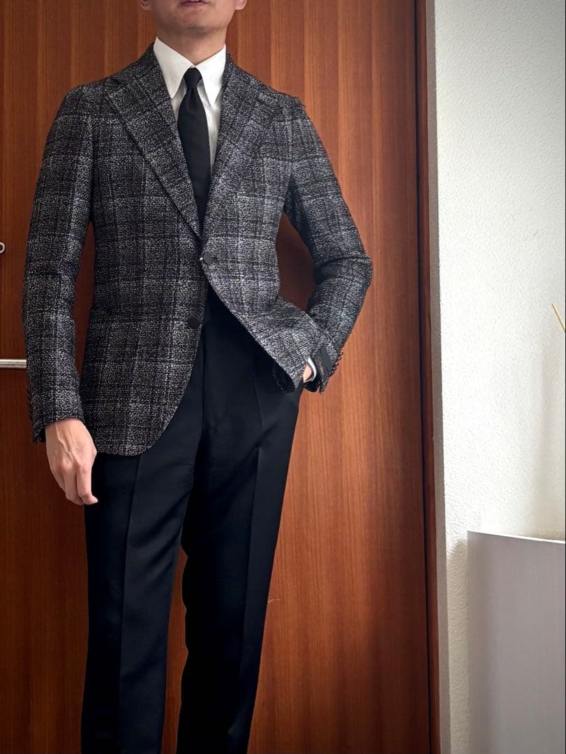 未使用　TAGLIATOR タリアトーレ ウールジャケット48 グレー系チェック