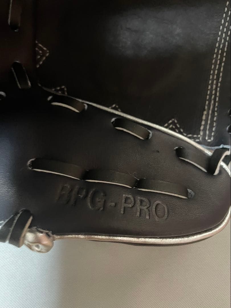 【超貴重】大瀬良大地サイン入りグローブ　サイン色紙付　おむらんちゃん　限定品