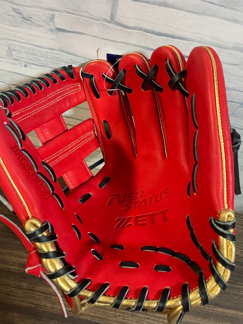 ゼット　軟式グローブ　ネオステイタス　大人サイズ　新品　展示品　未使用品　レッド