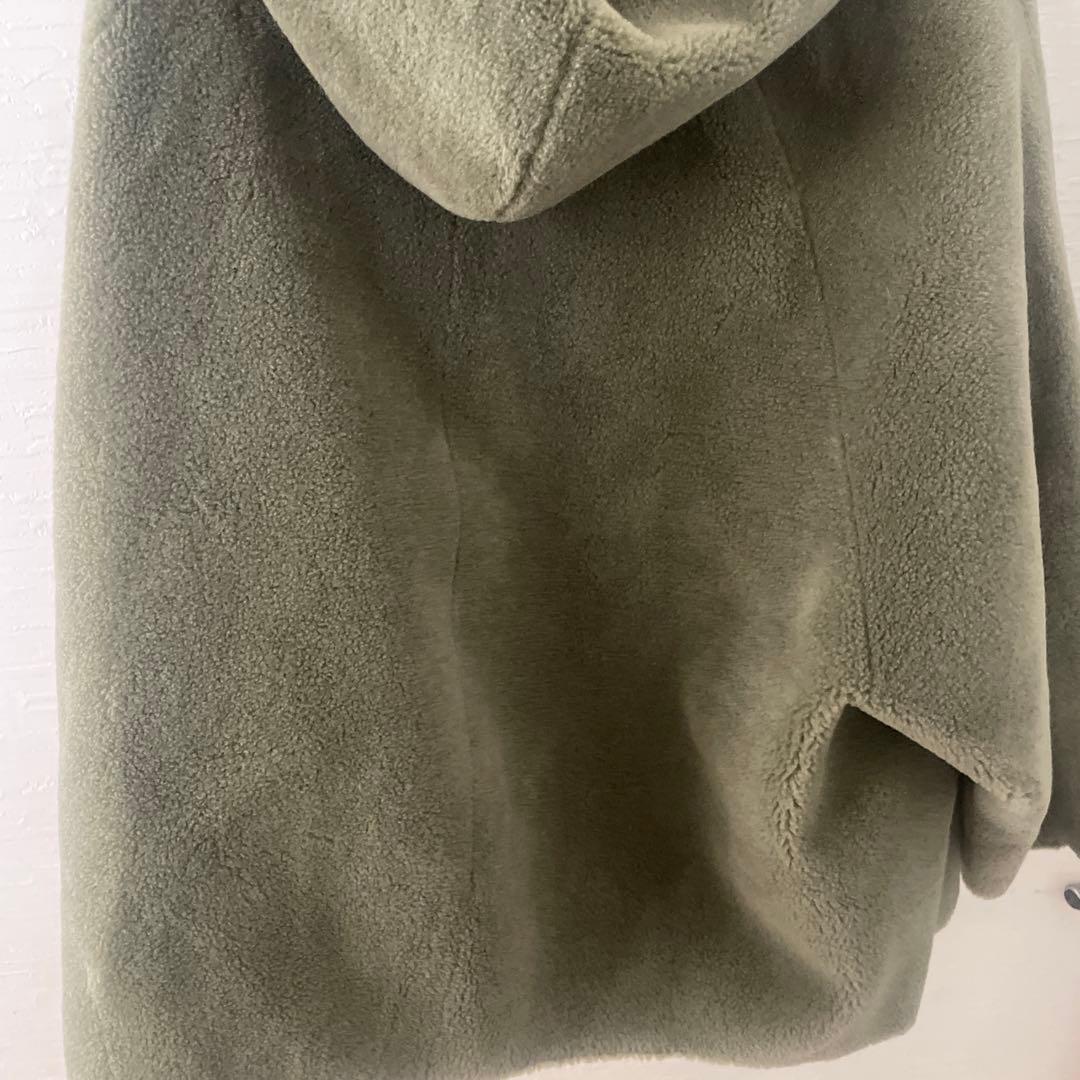 本日出品終了です。 スタニングルアー　フェイクムートンフーディ　ファー