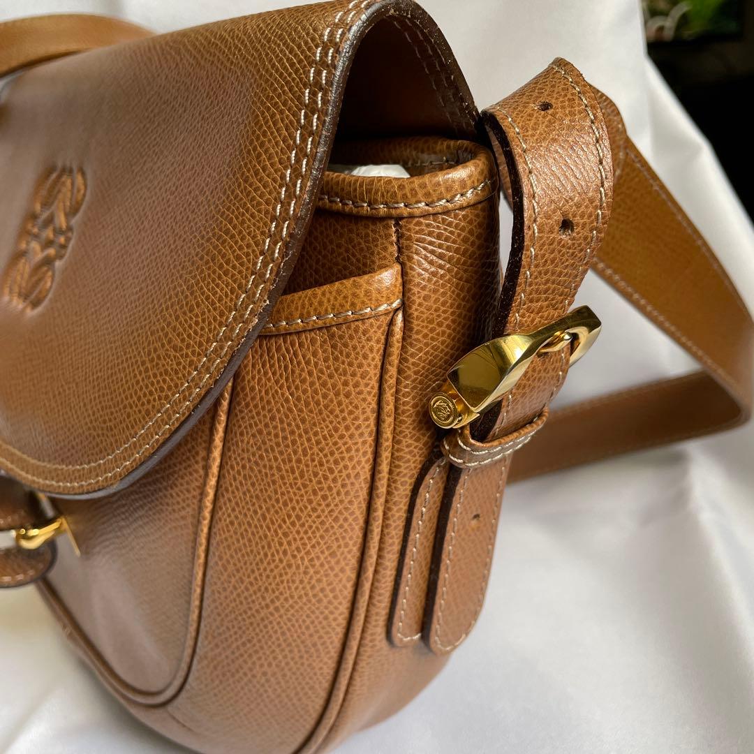 LOEWE　ロエベ　ショルダーバッグ　専用袋付き