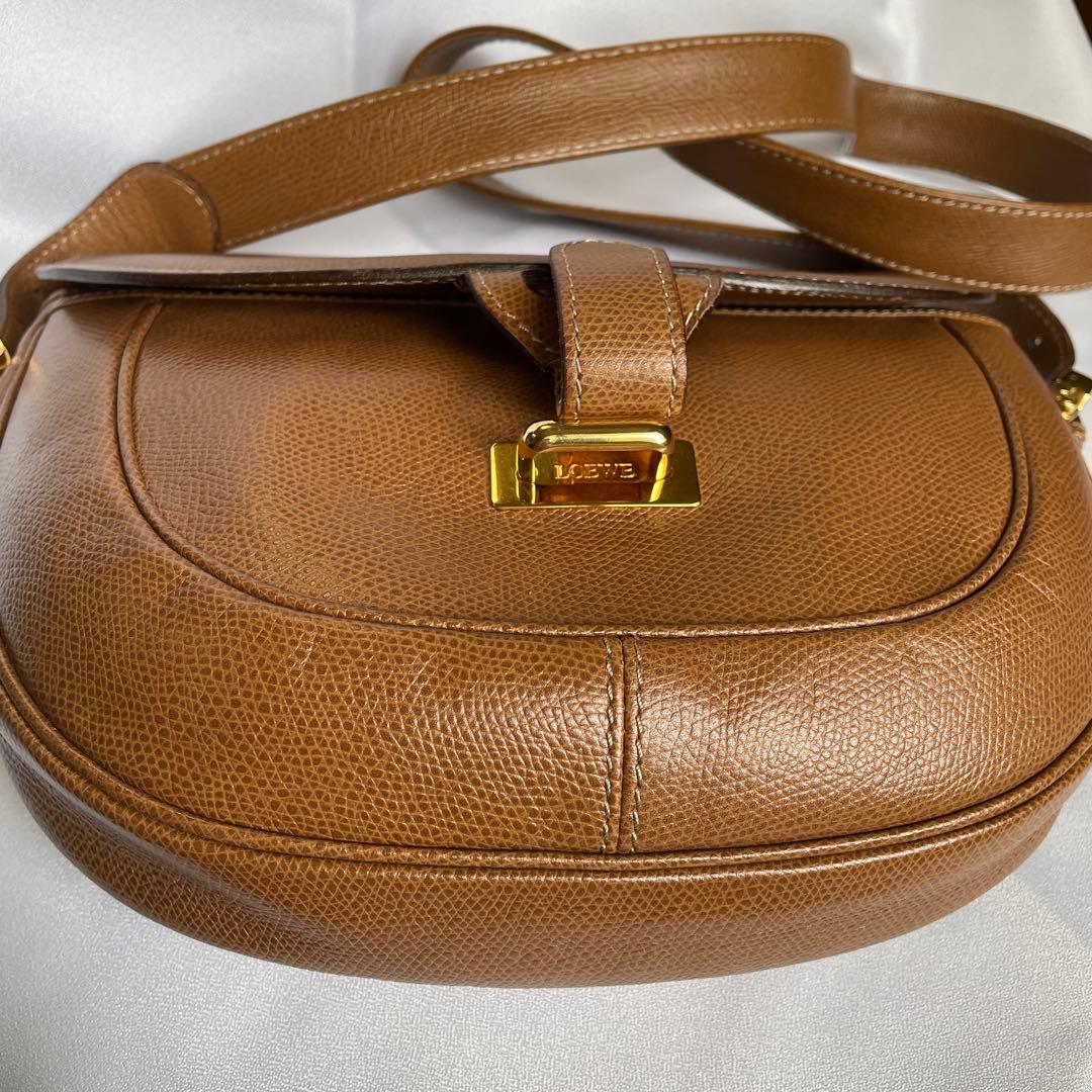 LOEWE　ロエベ　ショルダーバッグ　専用袋付き