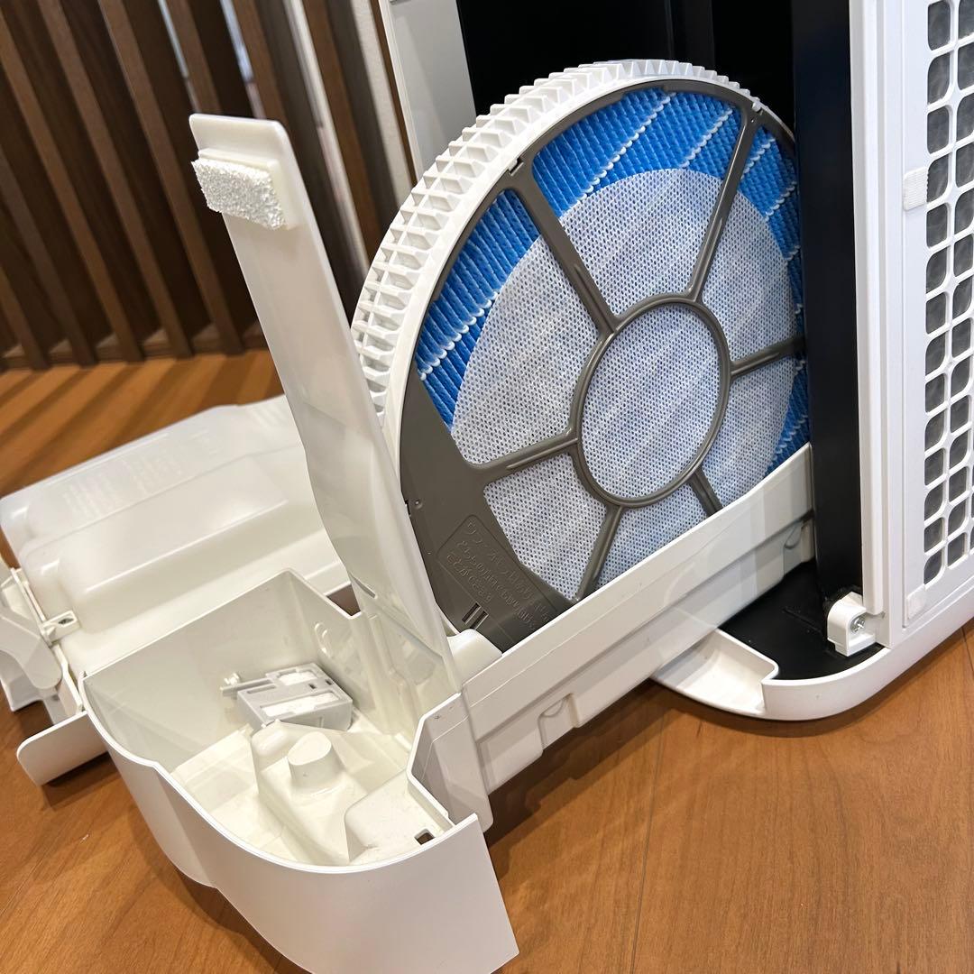 美品⭐️　2023年製　加湿機能未使用　SHARP　空気清浄機　KI-RS50