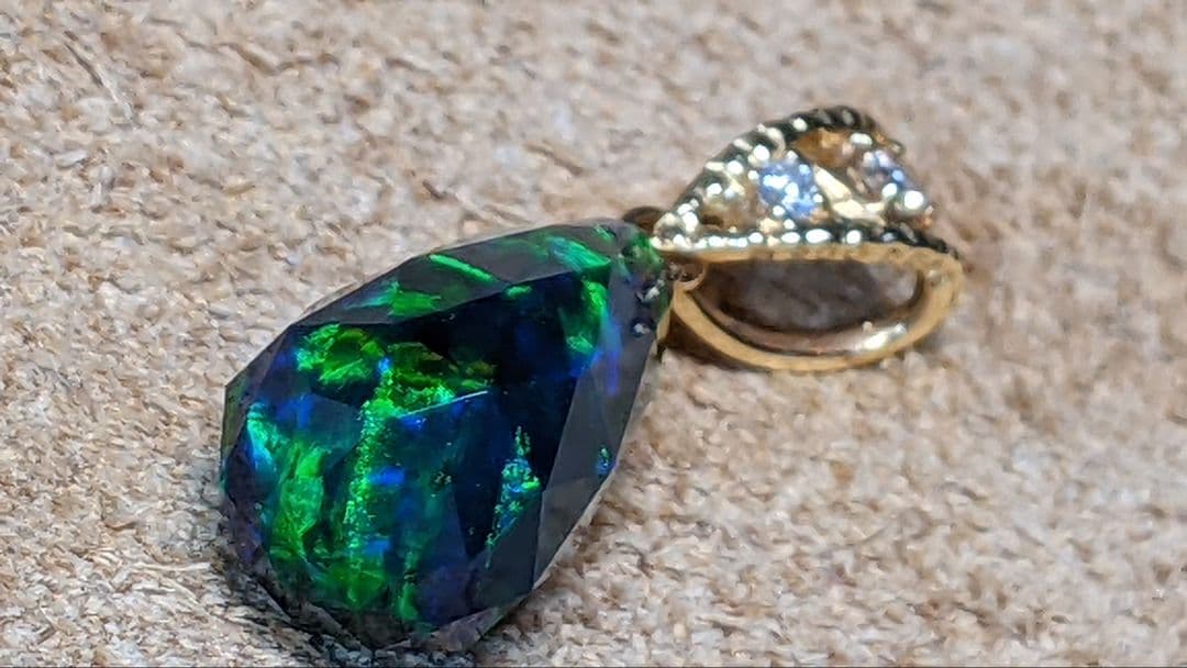 K18 ブリオレットBlack Opal トップ