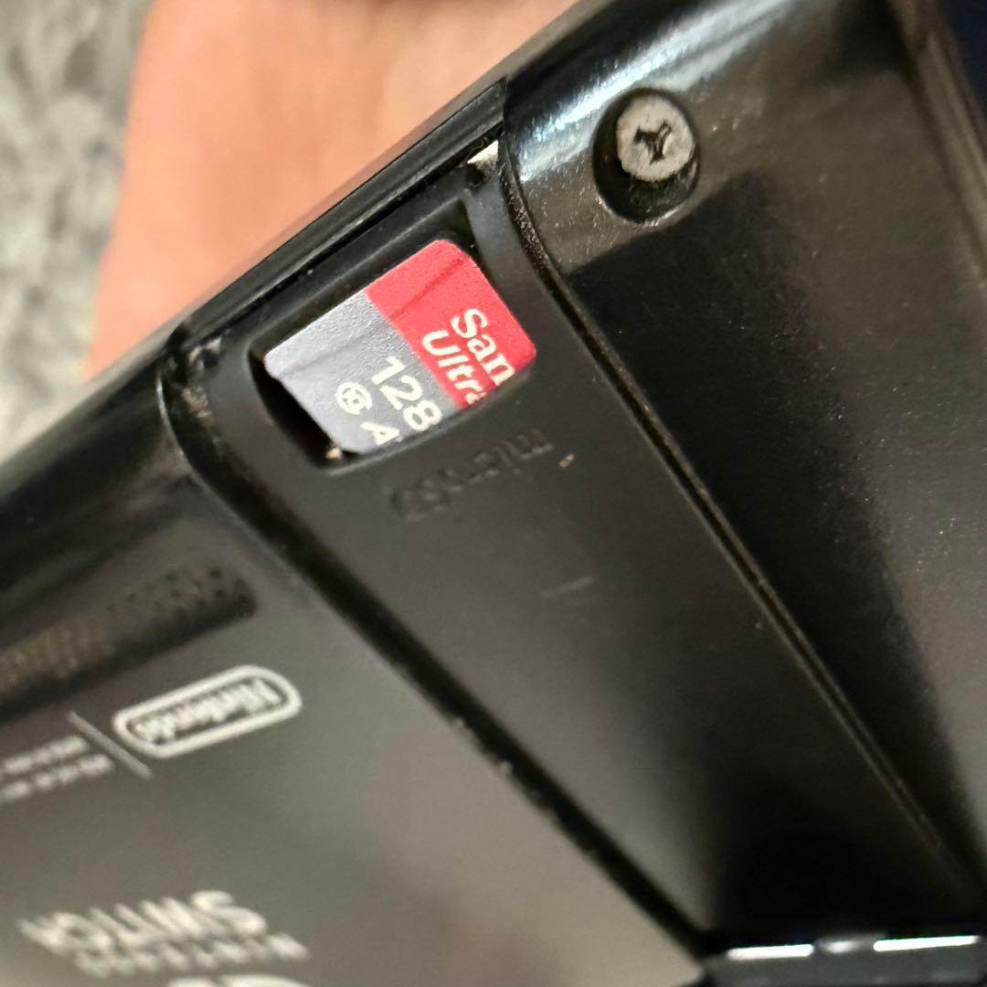 【値下げ】Nintendo Switch本体+Joy-Con、SDカード付き