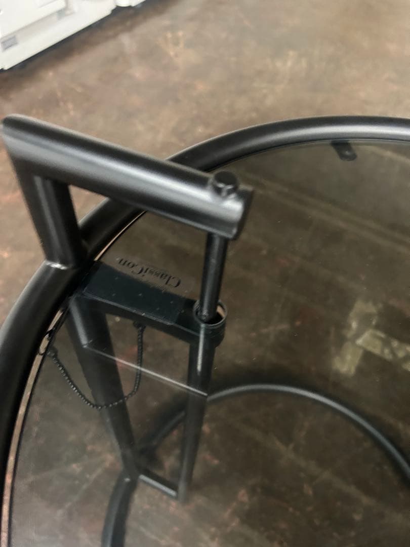 ClassiCon E-1027 サイドテーブル　【展示品】【定価23万円】