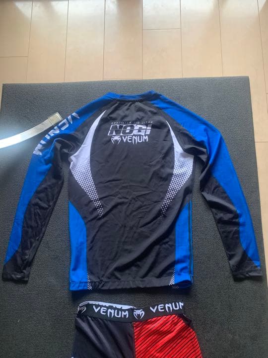 VENUM ラッシュガード サイズ　L VENUM スパッツ サイズ　L
