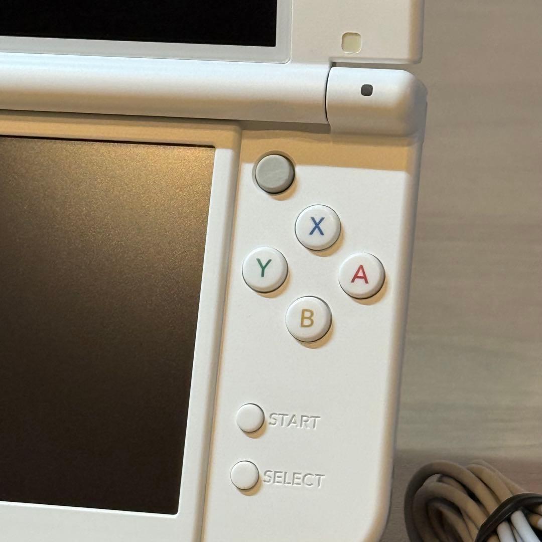 6-199【美品】Newニンテンドー3DS LL パールホワイト